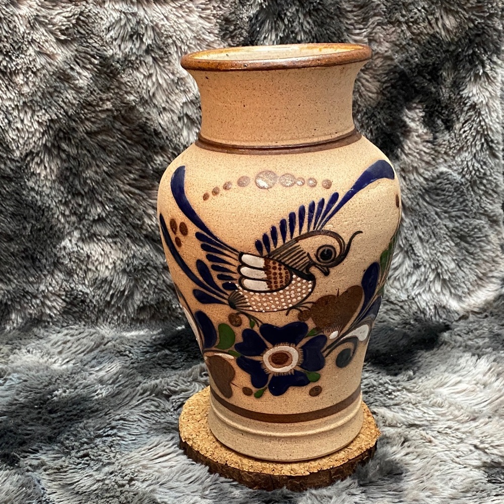 Tonala Mexico VASE Art Pottery J Campe Artist Signed Hand Painted
Folk Art Bird